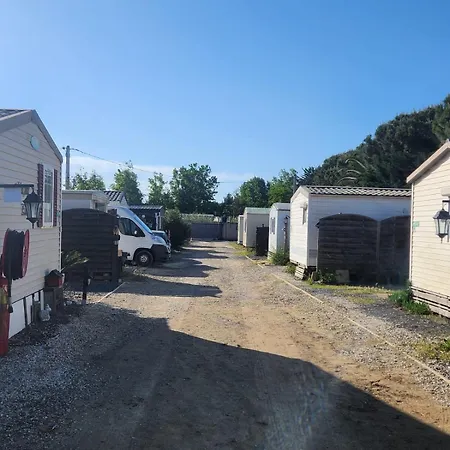 Les Embruns N6 Campingplads *